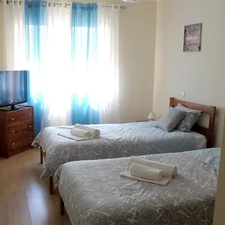 One Bedroom Appartement With City View Shared Pool And Wifi At Armacao De Pera דירה Armação de Pêra
